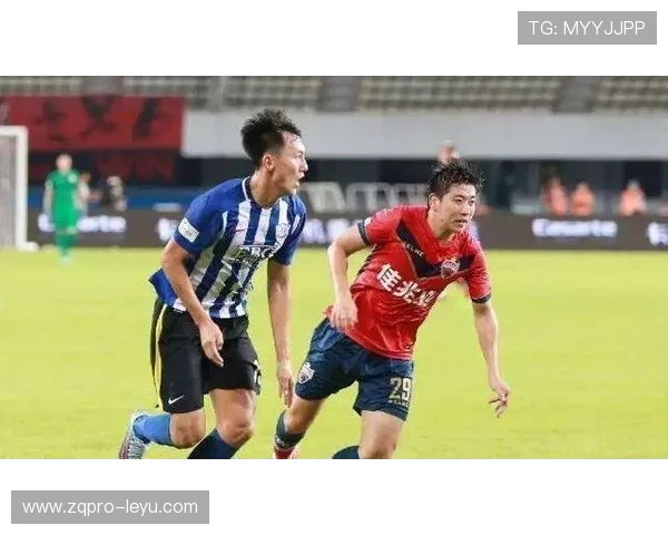深圳足球二十年风雨路：从辉煌冠军到降级危机，深足能否再次‘活下去’？