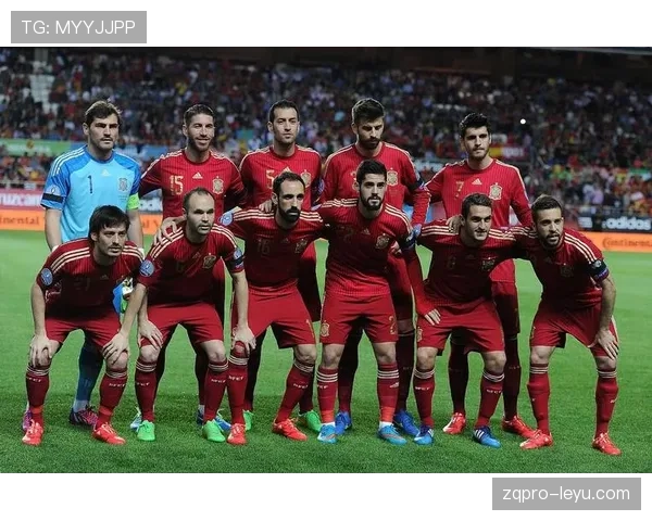 西班牙传控巅峰时期战术体系与大赛表现回顾