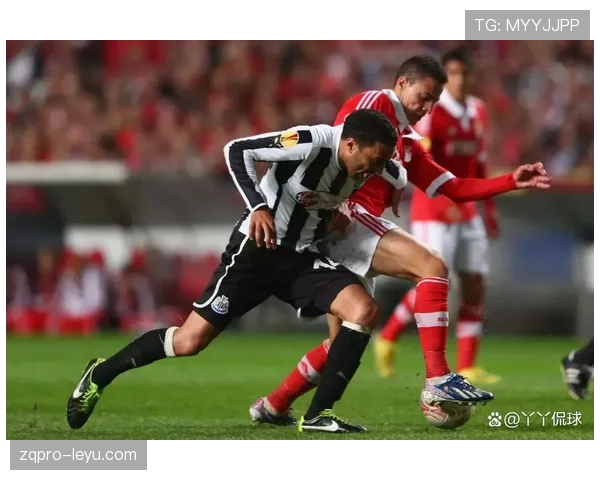 纽卡欧战经验不足:欧冠小组赛形势变化,影响球队竞争力表现。 纽卡欧战经验不足:欧冠小组赛形势变化,影响球队竞争力表现。