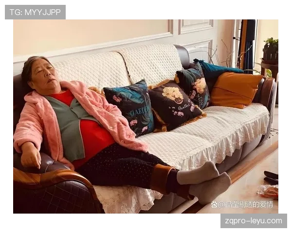 张志磊周末穿的睡衣居然比我家整套家具还贵